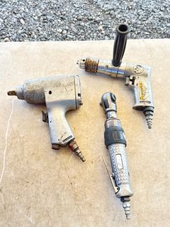Tote of Air and Power Tools  - Image 8