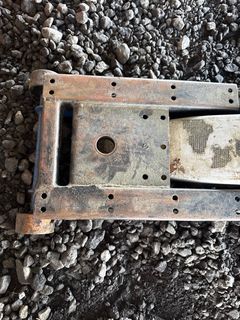 Duralast 1.5T Floor Jack - Image 4