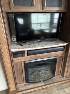2017 Keystone Travel Trailer  - Image 21