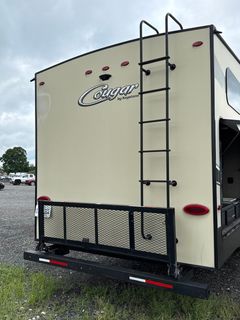 2017 Keystone Travel Trailer  - Image 4
