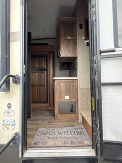 2017 Keystone Travel Trailer  - Image 8
