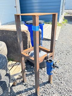 Metal Stand with Air Regulator  - Image 1