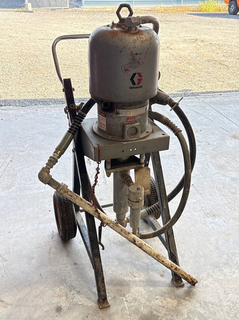 Graco Industrial Paint Sprayer - Image 1