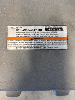 Senco Air Compressor and Air Handle Nailer Kit  - Image 5