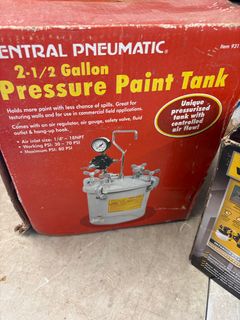 Central Pneumatic Paint pressure Tank and Paint Ready Station  - Image 2