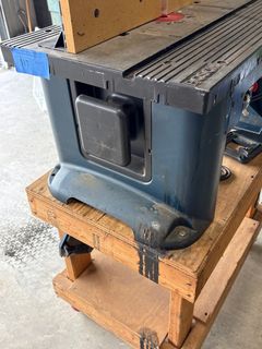 Bosch Rolling Router Table  - Image 3