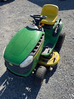 John Deere Riding Mower - Image 2