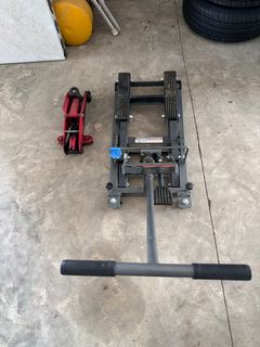Pittsburgh ATV and MotorCycle Lift and small Jack  - Image 3