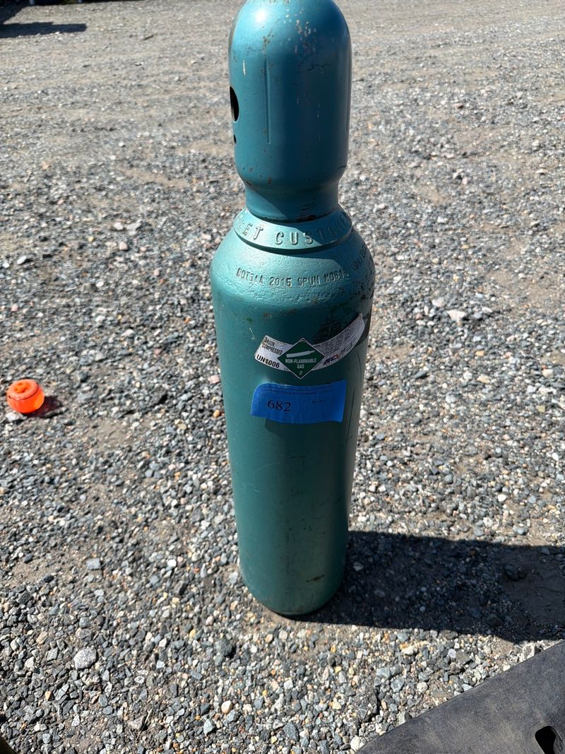Argon Tank - Image 1