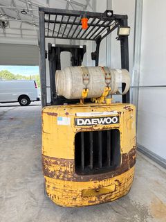 DAEWOO GC25 5k Warehouse Forklift - Image 4
