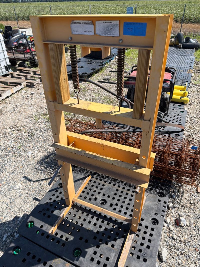 Hydraulic Shop Press - Image 1
