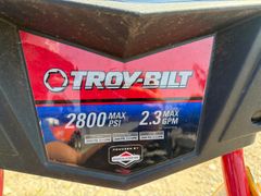 Troy Bilt Pressure Washer - Image 4