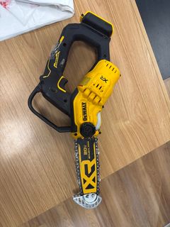 20-Volt MAX 8 in. Brushless Cordless Battery Powered Pruning Mini Chainsaw (Tool Only) - Image 6