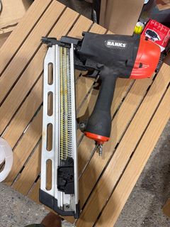 Banks air Nail Gun 21 round head  - Image 2