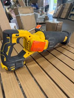 20-Volt XR Cordless Reciprocating Saw (Tool Only) - Image 5