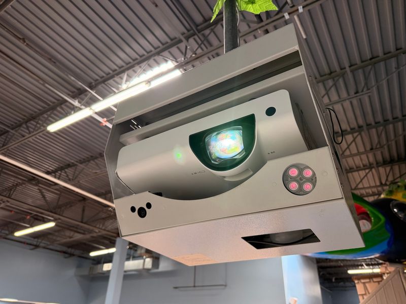Appotronics 700W Magic Ball Projector System - Image 1