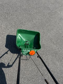 Turf seeder Scotts Edgeguard Mini - Image 3