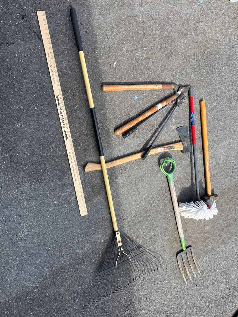 Tools Lot - Image 1