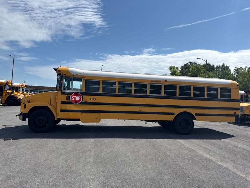 2000 Thomas/Freightliner Diesel School Bus