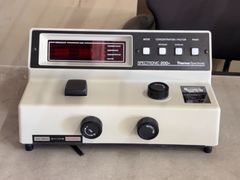 Thermo Fisher Spectrophotometers - Image 2