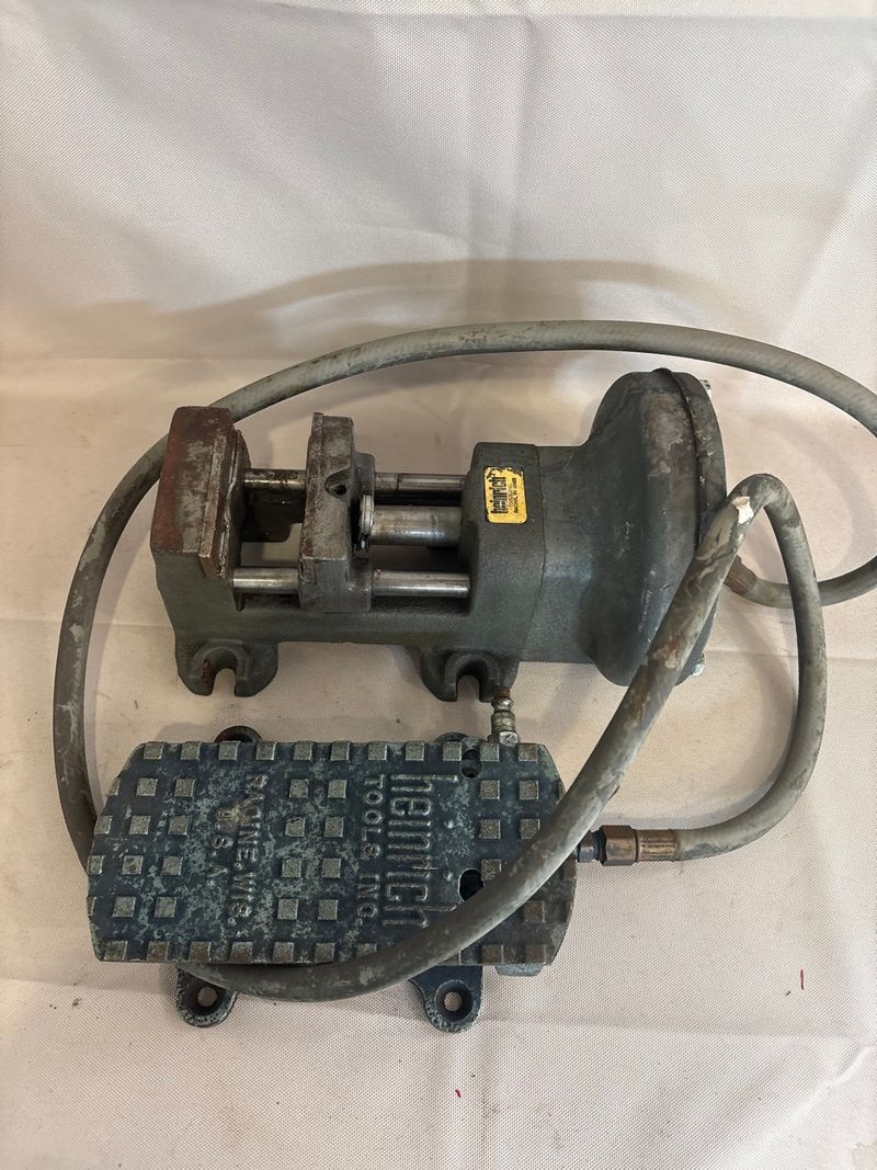 Heinrich Tools Inc Pneumatic Air Vise and Foot Pedal Racine WI - Image 1