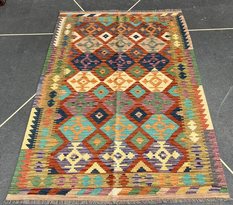 Oriental Rugs and Carpets Online Auction, Alexandria, VA JL627