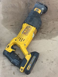 DeWalt Power Tool Set - Image 11
