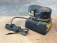 DeWalt Power Tool Set - Image 14