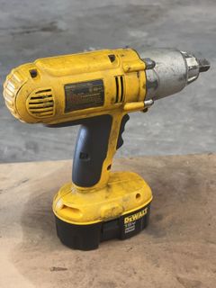DeWalt Power Tool Set - Image 5