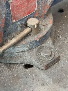 Bench Vise Cast Iron - Image 6