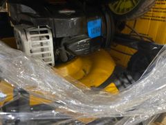 DEWALT21 in. 150cc Briggs and Stratton 625ex Engine Rear Wheel Drive 2-in-1 Gas Self Propelled Walk Behind Lawn Mower - Image 2