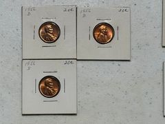 (32) Wheat Pennies, 1940-1959  - Image 7