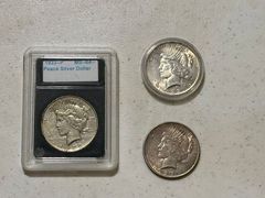 1923 Peace Dollars  - Image 2
