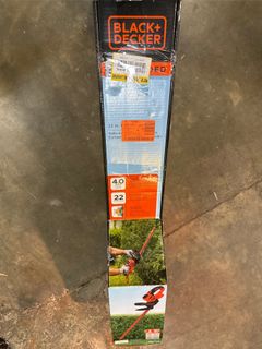 22 in. 4.0 Amp Corded Electric Hedge Trimmer - Image 5
