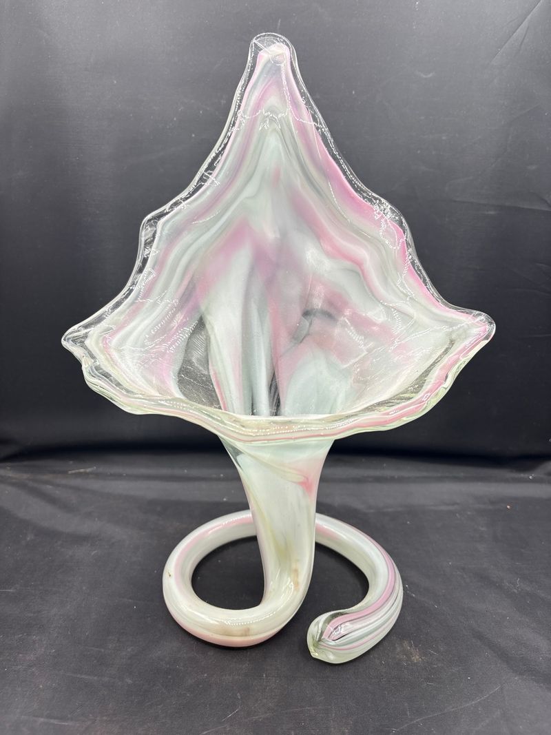 Hand Blown Pink and White Swirl Art Glass Jack-in-the-Pulpit Vase