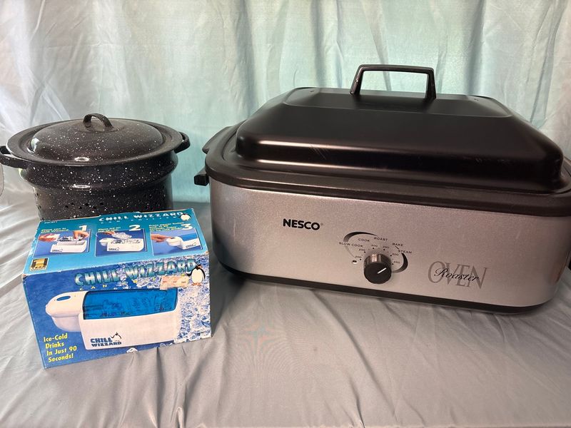 Nesco Electric Roaster Oven Chill Wizzard Can Chiller Enamelware Steamer Pot