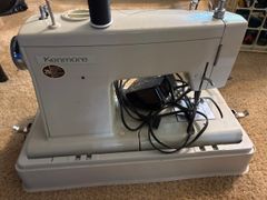 Kenmore Heavy Duty Electric Sewing Machine with Hard Case Pedal - Image 3