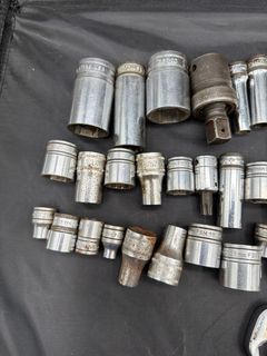 Snap-on Hand Tool Lot Featuring Sockets Breaker Bar Screwdriver - Image 3