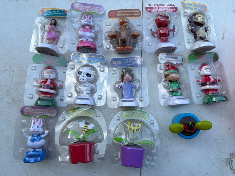 Assorted Novelties Solar Dancing Figures Lot 14 Pieces