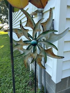 Outdoor Kinetic Metal Wind Spinner Garden Stake Set - Image 3