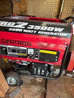 Gentron Power Equipment Pro 2 3500W Portable Gas Generator GG3500 - Image 3
