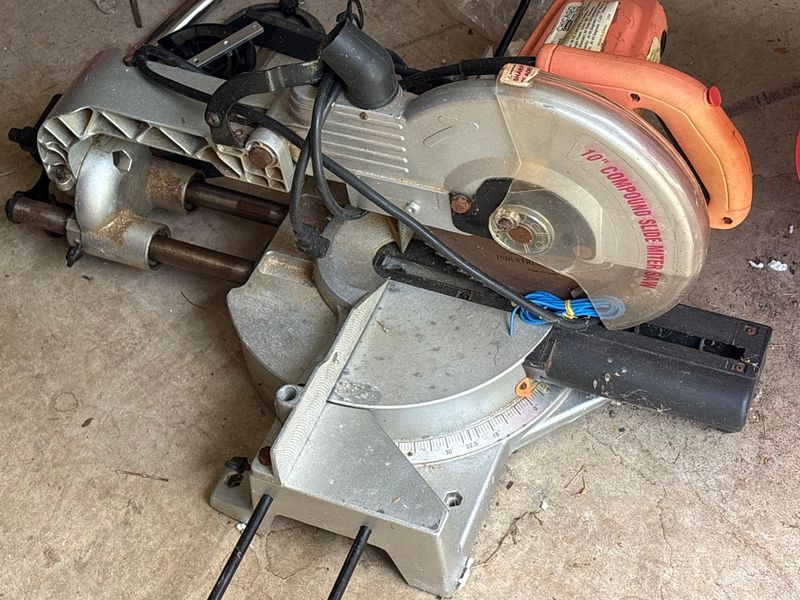 Chicago Industrial 10 Inch Compound Slide Miter Saw Power Tool - Image 1