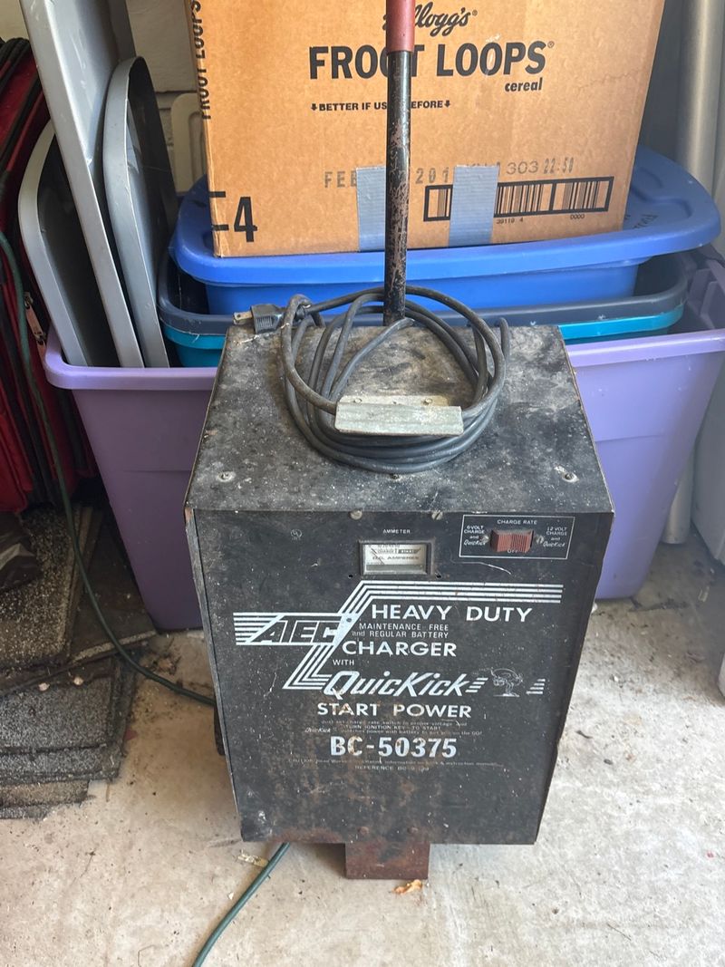 ATEC Heavy Duty Battery Charger Model BC-50375