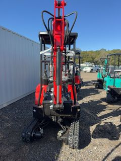 2026 Tracked Excavator with Manual Thumb, 750cc - Image 4