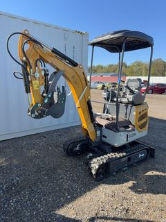 2026 XZ20R Tracked Mini Excavator - Hydraulic Thumb - Image 2