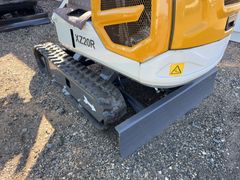 2026 XZ20R Tracked Mini Excavator - Hydraulic Thumb - Image 7