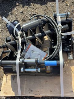 AGT Mini Excavator 6 Piece Attachment Set - Image 3