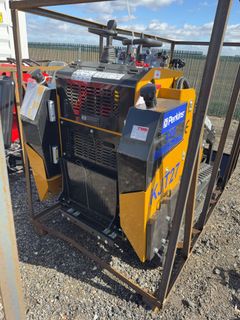 2026 KJT27 Skid Steer Loader, 27 hp Diesel, 3 Cyl - Image 8