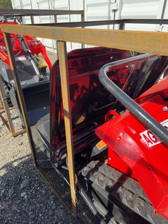 2026 SDA-140T 0.8 Ton Mini Tracked Skid Steer Loader w/ Rato R420D 13.5HP Engine - Image 8