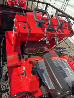 2026 SDA-140T 0.8 Ton Mini Tracked Skid Steer Loader w/ Rato R420D 13.5HP Engine - Image 9